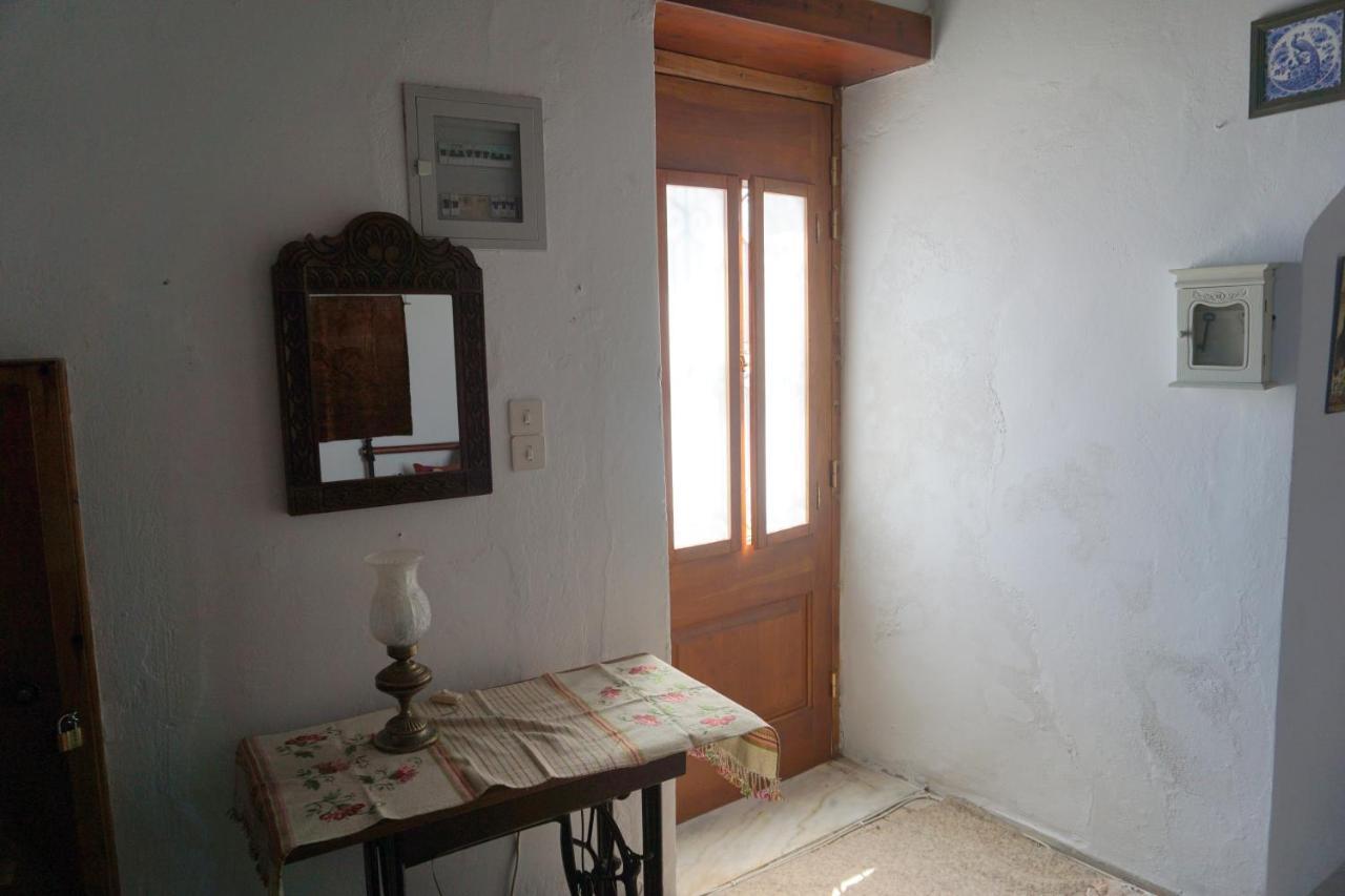 House In Skyros With An Amazing Sea View Exterior foto